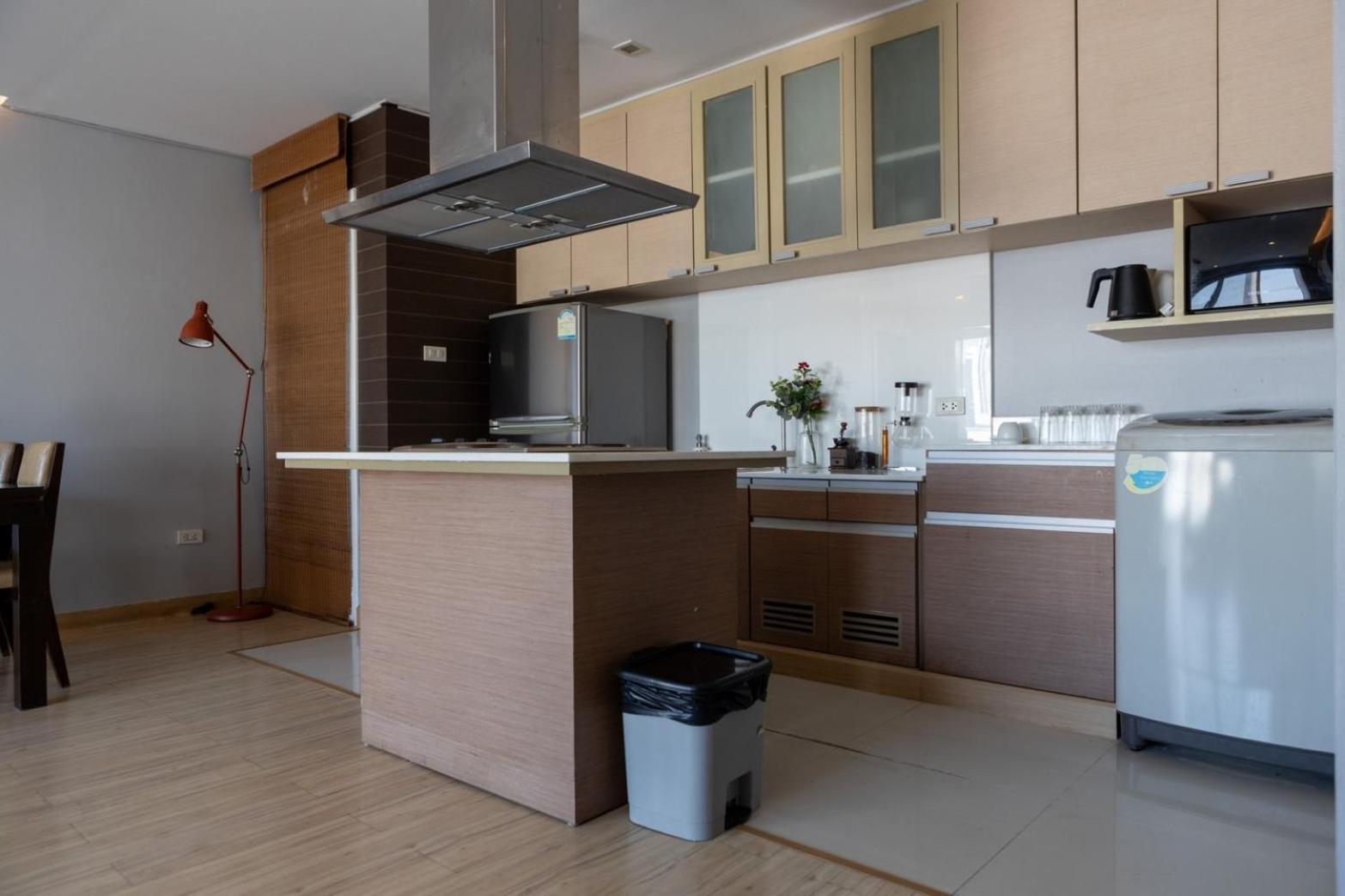 P Villa Lamoon Thonglor Bangkok Eksteriør billede